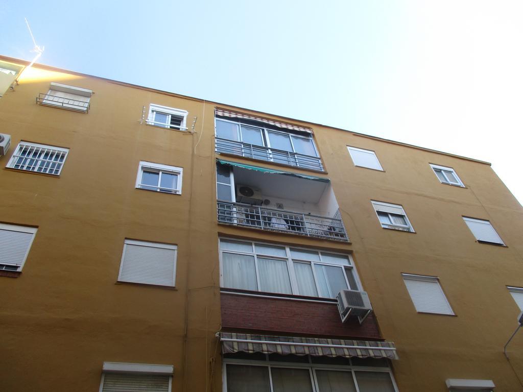 Bollywood Style Apartment Malaga Exterior photo